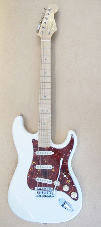 Strat' blanc olympique.